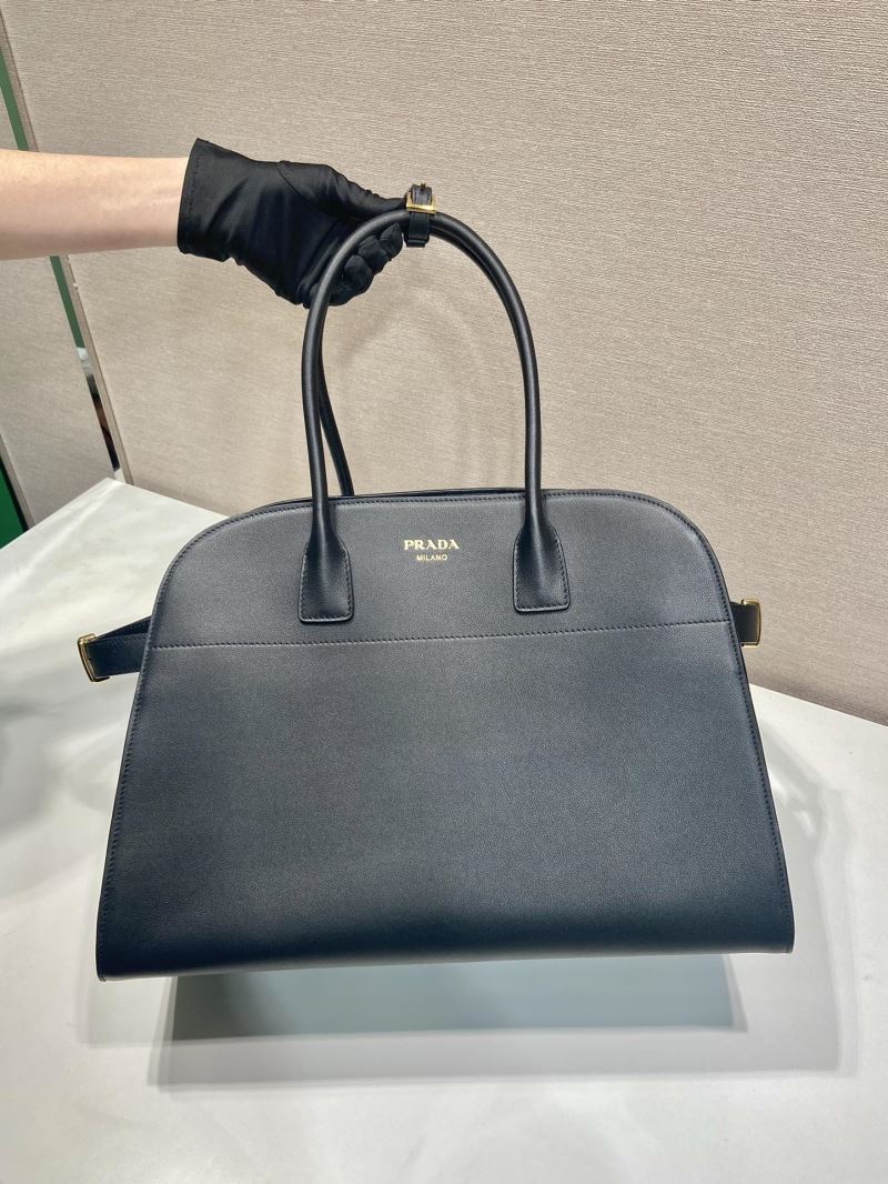 Pra*a top handle bags